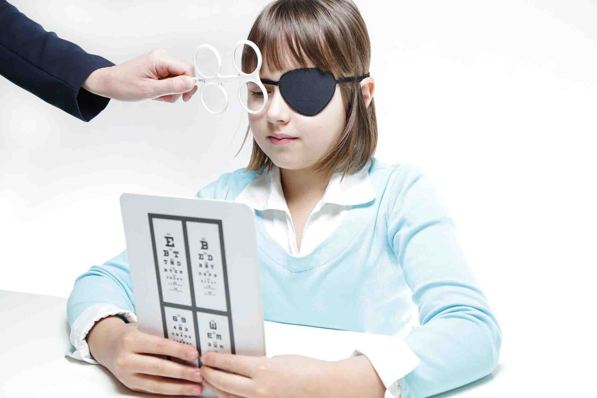 revision ocular